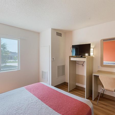 Motel 6-Columbia, Sc - Fort Jackson Area Dış mekan fotoğraf