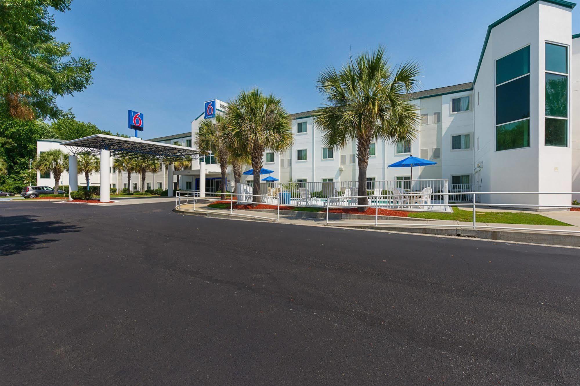 Motel 6-Columbia, Sc - Fort Jackson Area Dış mekan fotoğraf